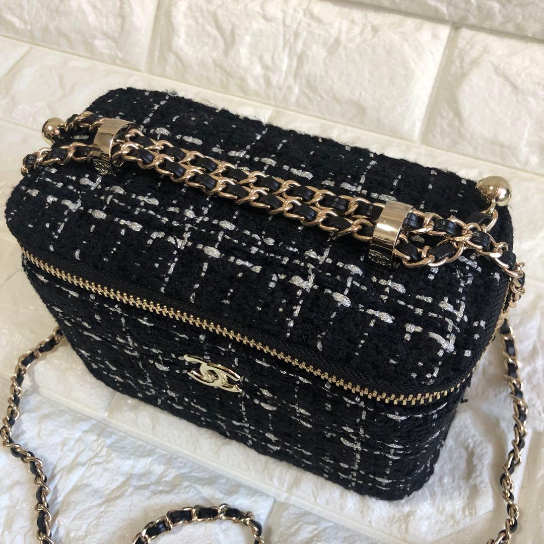 シャネル Chanel VIP ギフト ツイード ショルダーバッグ