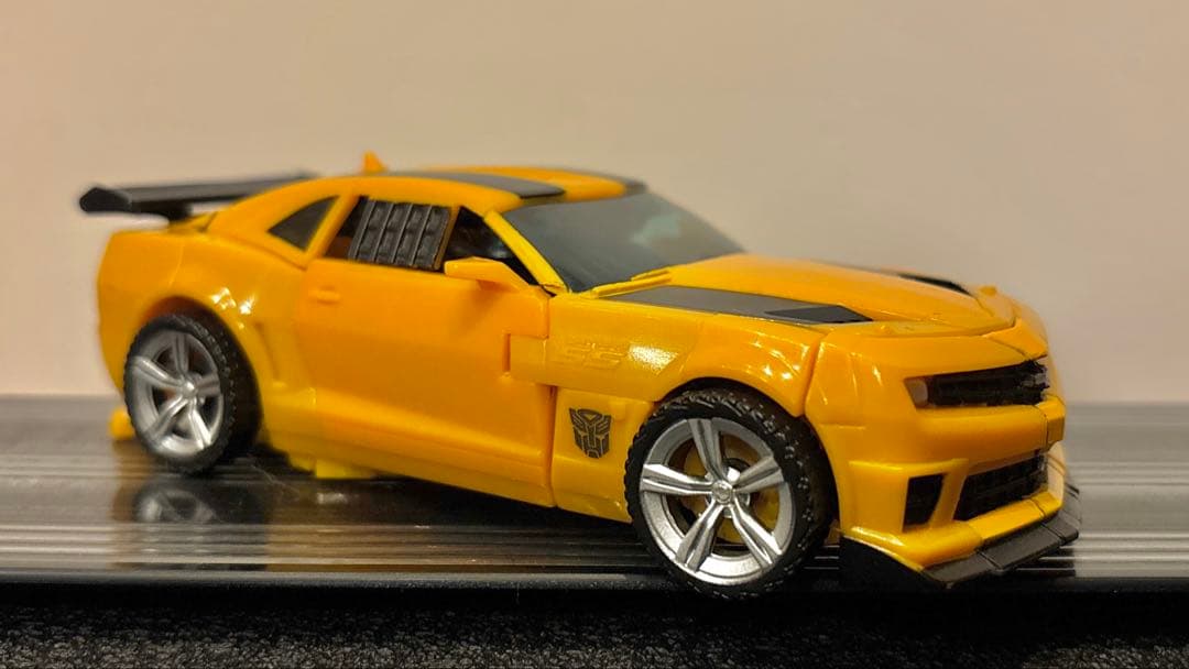 DA-05 バンブルビー ＆ メックテックホルダー DA-04 アイアンハイド