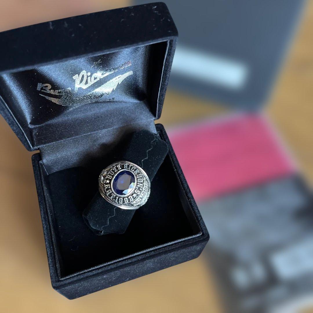 とるる バズリクソンズ　シルバーリング　美品 とるる様専用 バズリクソンズ シルバーリング 美品 - メルカリ