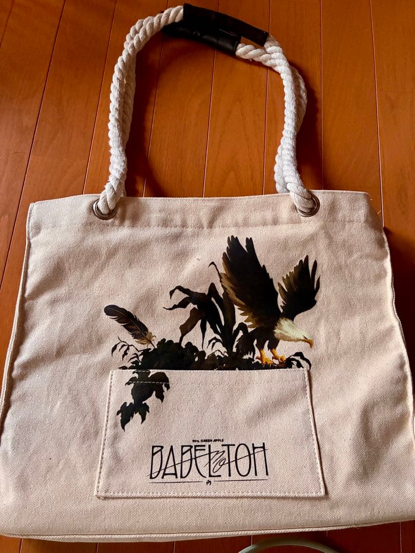 BABEL no TOH ロープハンドルバッグ エンブレムキーホルダー