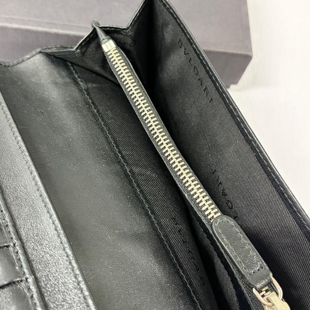 新品同様‼️ ブルガリ BVLGARI 財布 二つ折り 長財布 ウィークエンド