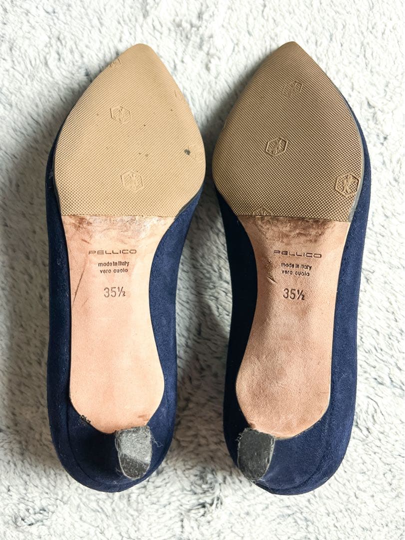 人気【PELLICO】35.5 アネッリ スエードパンプス 濃紺 22.5cm