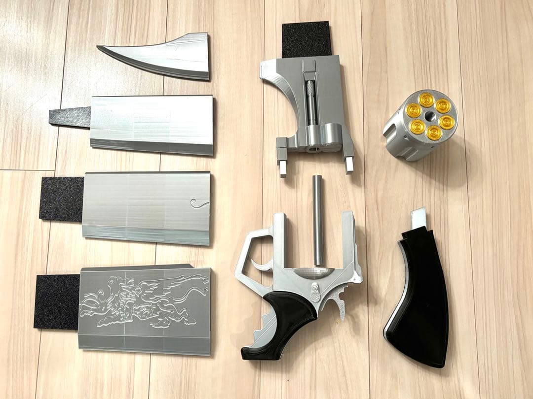 フルサイズ ファイナルファンタジーVIII ガンブレード (金属なし）