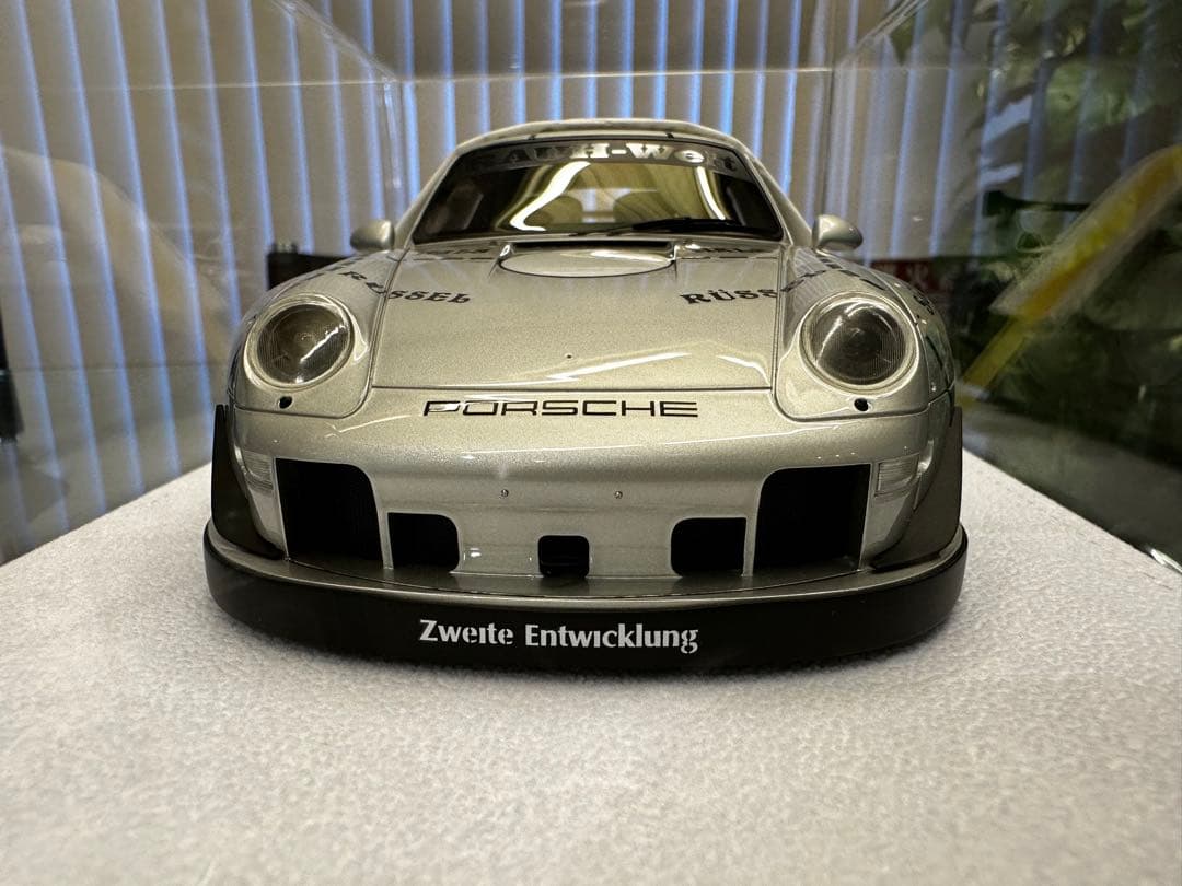 Fuelme RWB993 Silver Pig 限定1台プロトタイプ1/18