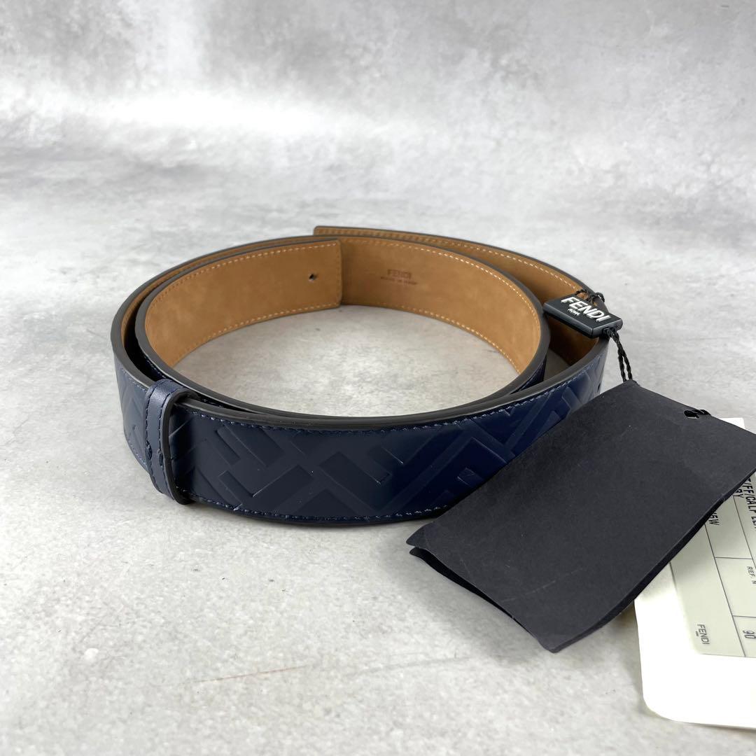 未使用✨ フェンディ FENDI ベルト ズッカ柄 エンボス レザー ネイビー 楽天市場】フェンディ FENDI メンズ ベルト 小物 ロゴ リバーシブル