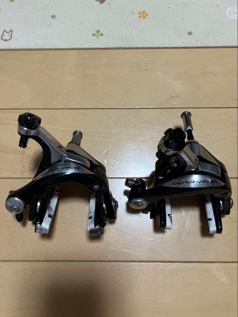 Dura-Ace BR-9000キャリパーブレーキ 前後セット305g Dura-Ace BR-9000キャリパーブレーキ 前後セット305g Dura-Ace BR-9000