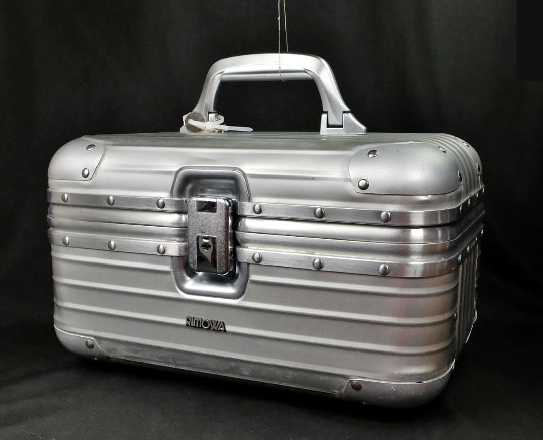 リモワ　982.73 旧盤『TOPAS/トパーズ』ビューティケース 19L 鍵付 リモワ 982.73 Rimowa・リモワ 982.73 旧盤『トパーズ』ビューティ