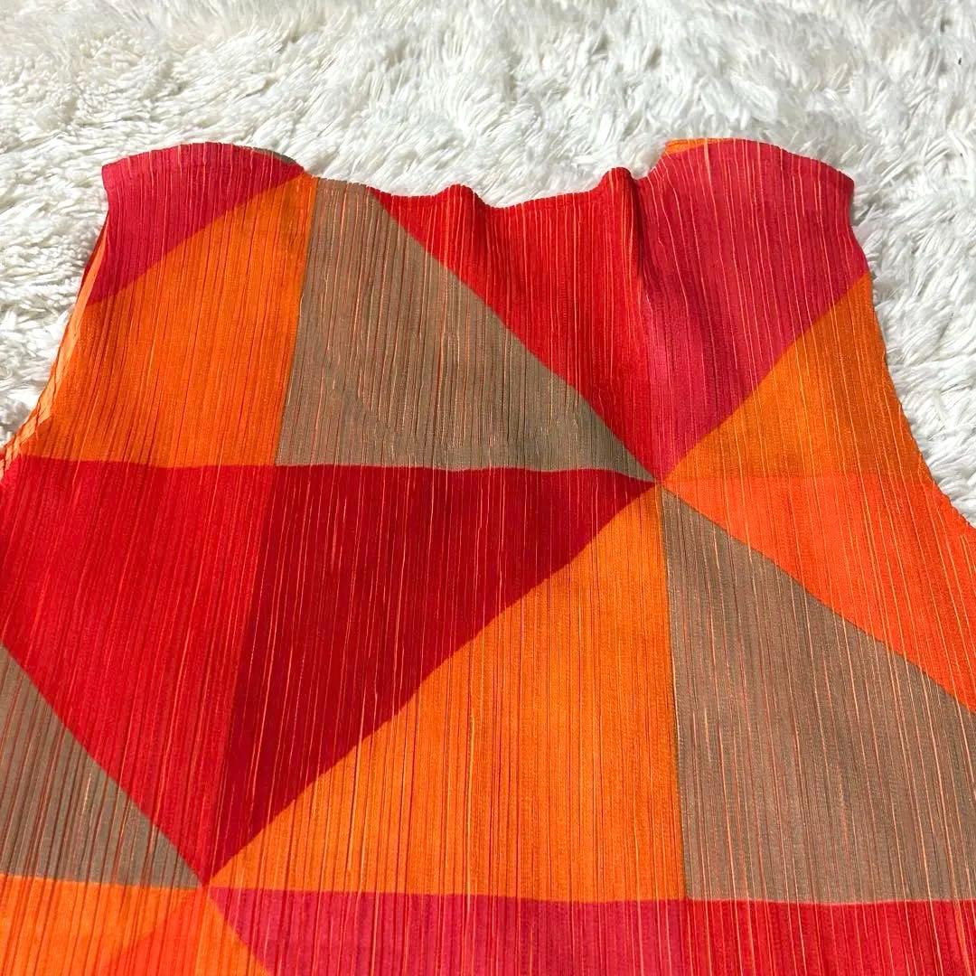 PLEATS PLEASE 総柄プリーツトップス ノースリーブ オレンジ 3 - メルカリ