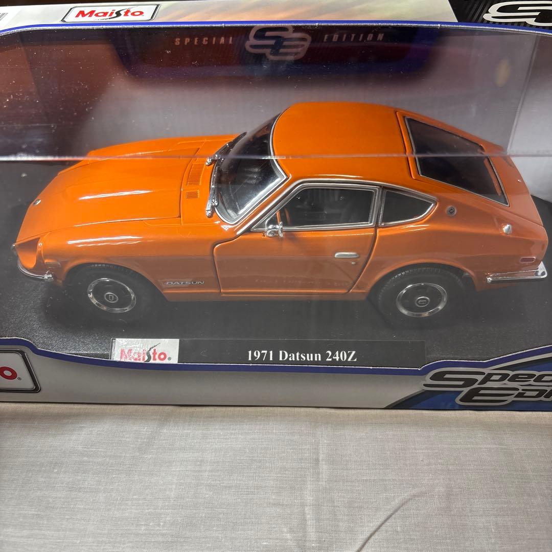 日産　ダットサン　240Z 未開封 1/18 マイスト