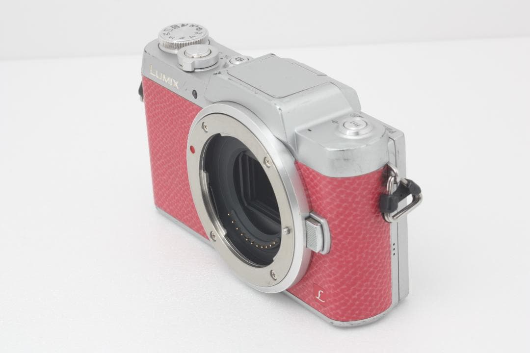 Panasonic LUMIX DMC-GF7 ボディ 完動品 #289b - メルカリ