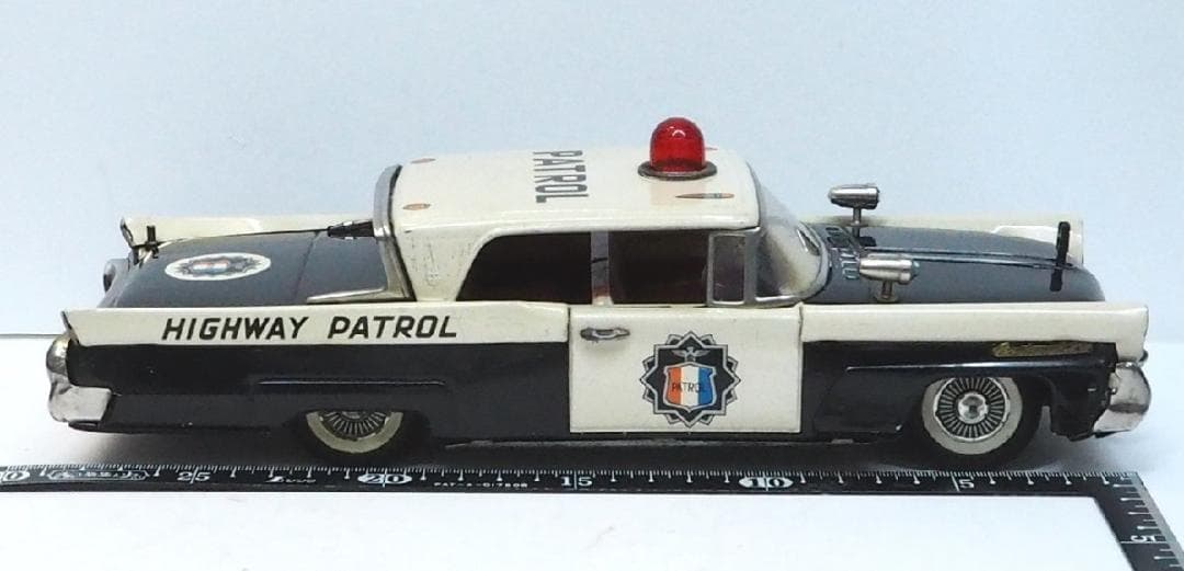 萬代屋【リンカーン コンチネンタル パトカー大】ブリキtin toy car箱無
