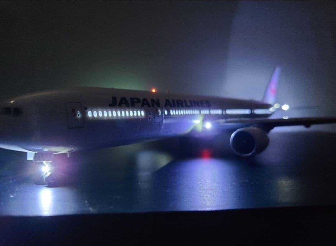 JAL BOEING 777-300 LED仕様完成