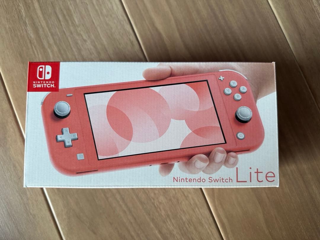 Nintendo Switch Lite コーラル（外箱,充電コード付き） Nintendo Switch Lite コーラルピンク 本体 充電器付き