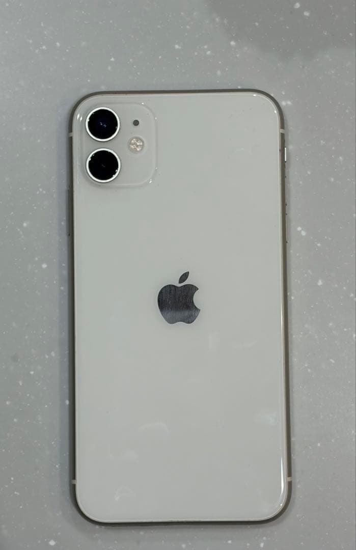 Apple iPhone 11 64GB ホワイト SIMロックなし - メルカリ