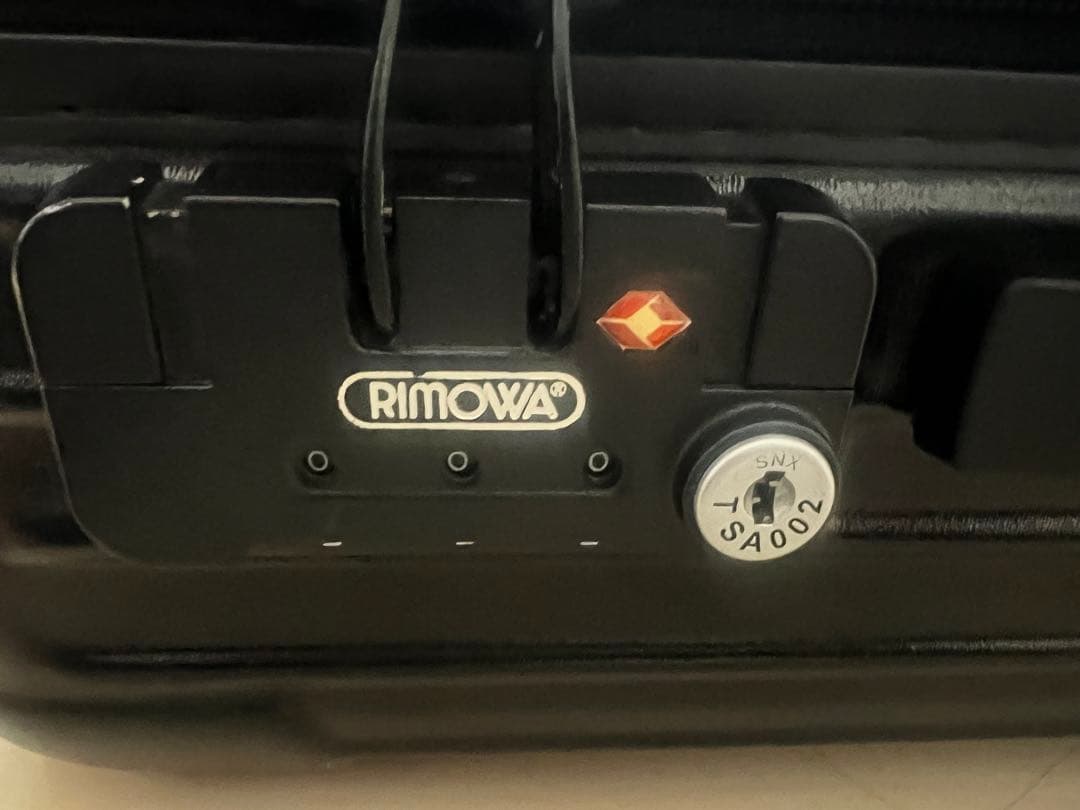 リモワ サルサ スーツケース キャリーケース 35L 2輪 ブラック《美品》