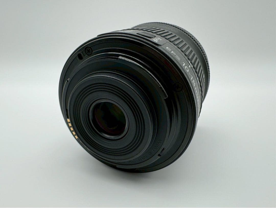 ☆極上美品【Canon】EF-S 10-18mm F4.5-5.6 IS STM