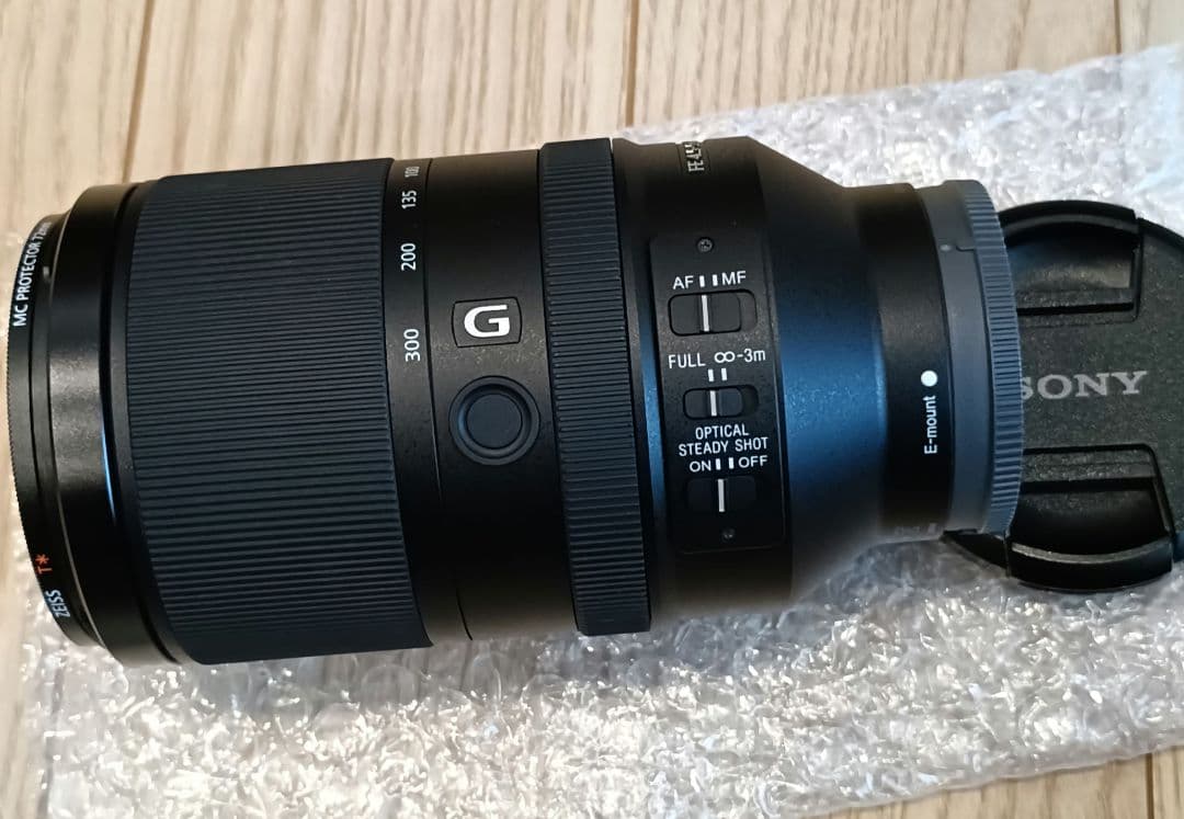 SONY　FE 70-300mm F4.5-5.6 G OSS