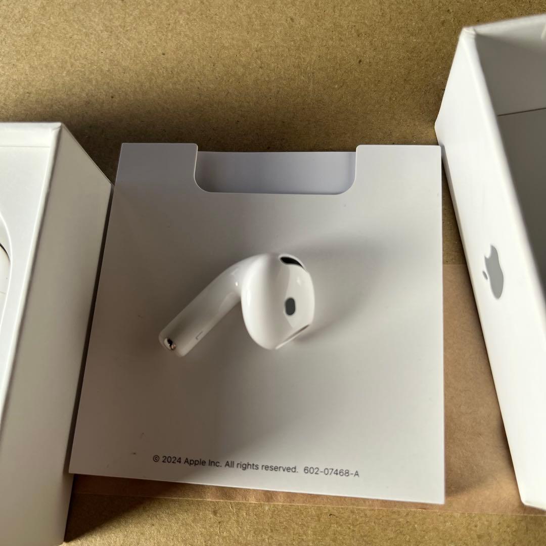 AirPods4 右耳なし 外箱付き 左イヤホン ケース付 ノイキャン非搭載