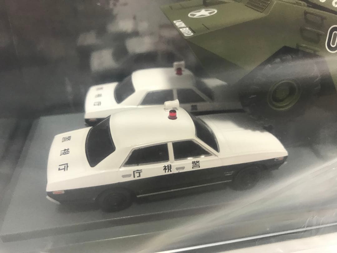 トミカリミテッドヴィンテージ 西部警察 多目的装甲車 LADY BIRD