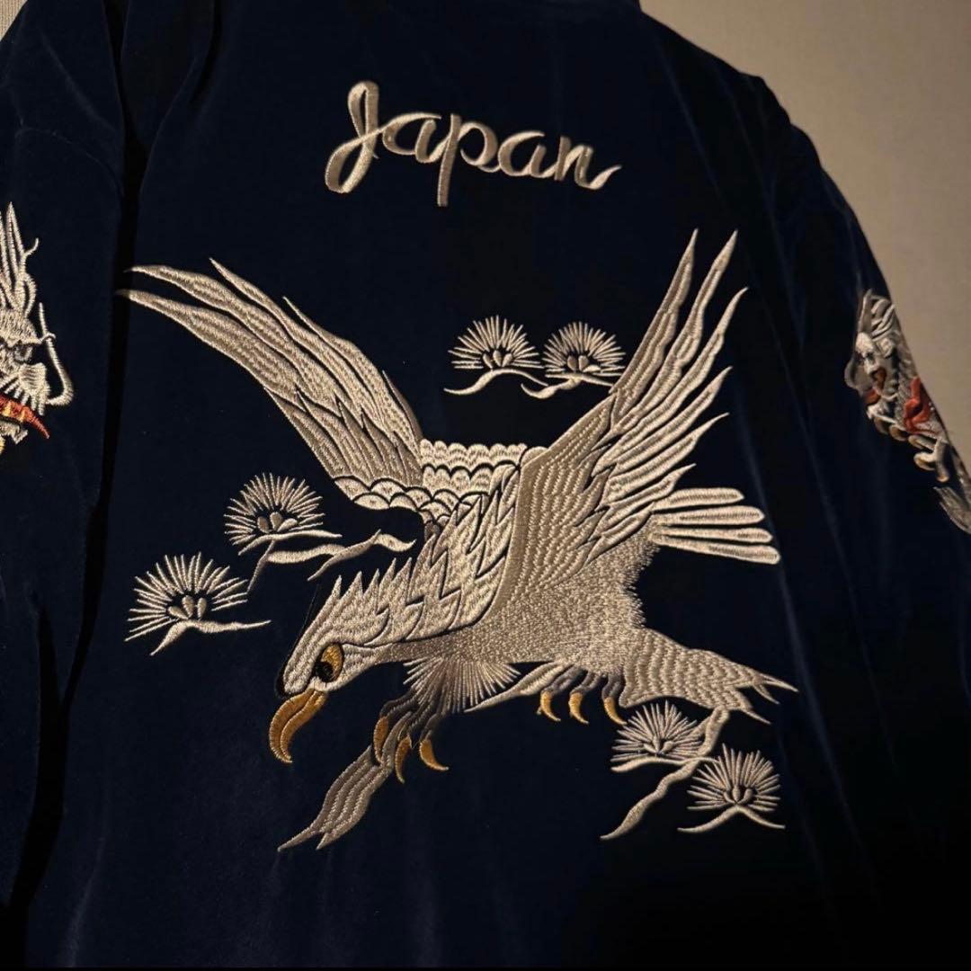 中綿ブルゾン】刺繍ドラゴンと鷲のベルベットジャンパー ネイビー