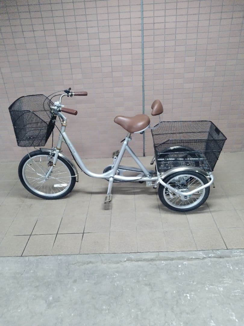 送料無料相談可！21Technology製！大人用三輪車！美品！ 大阪市周辺