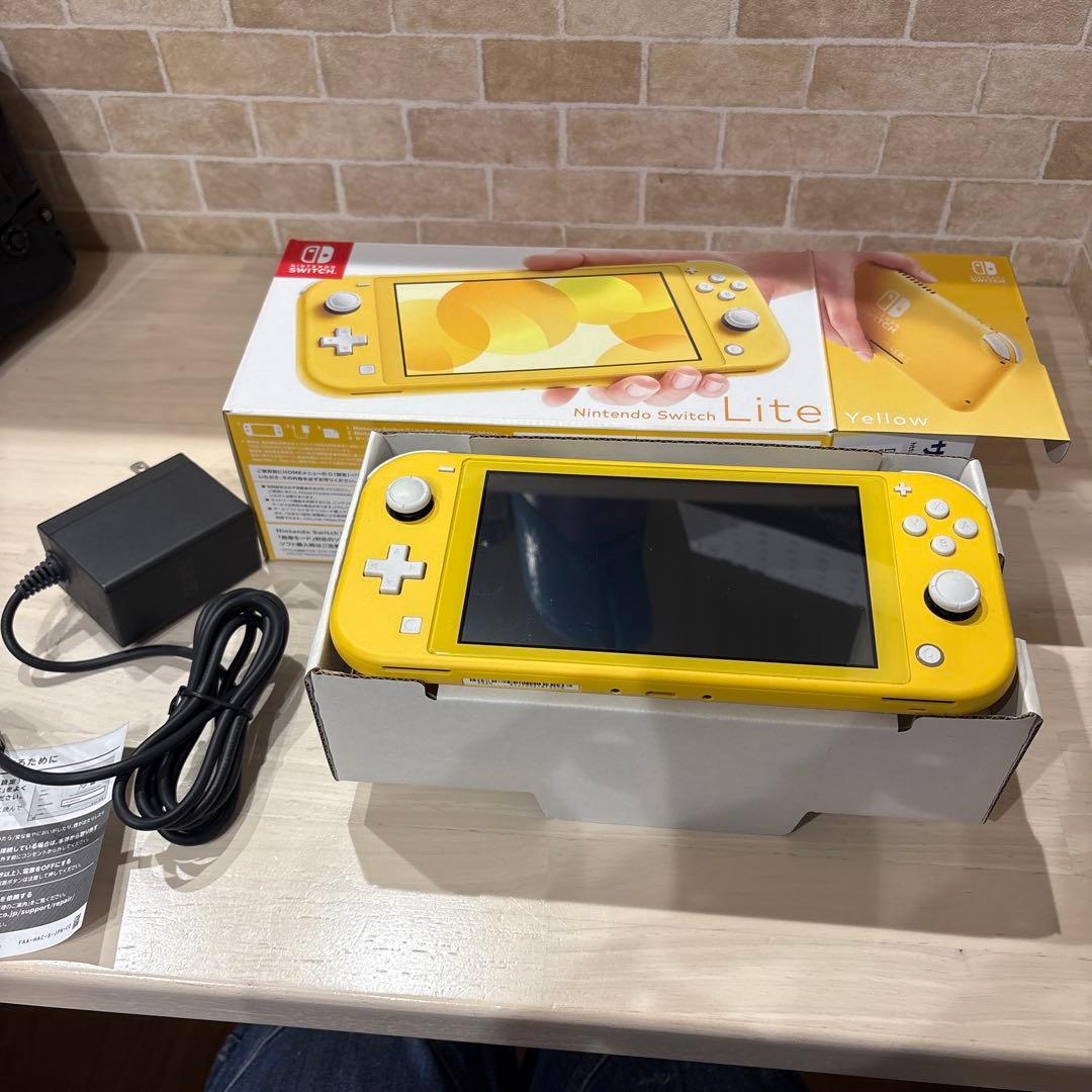 Y*d様 Nintendo Switch Lite イエロー 本体 Nintendo Switch Lite Console, Yellow, 2019 New Handheld Gaming