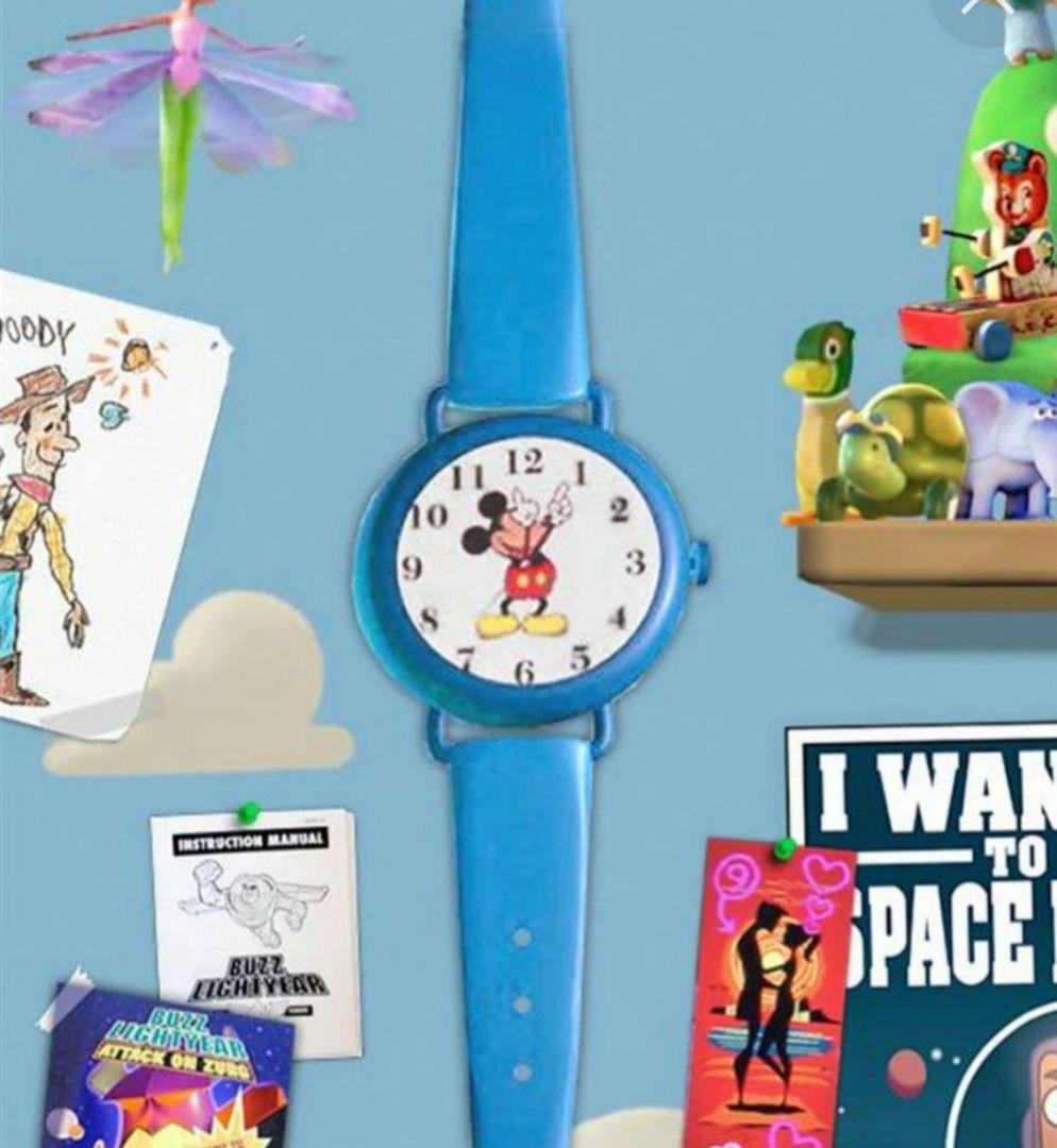【週末セール】トイストーリー アンディ部屋の壁掛け時計