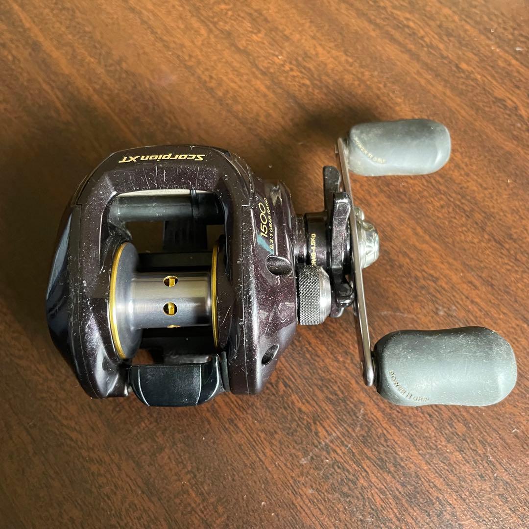 スコーピオンXT Scorpion XT 1500 ベイトリール 右巻き - メルカリ