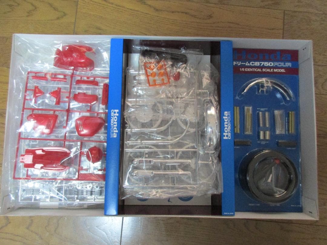 1/6　タミヤ　CB750　FOUR　16001 　＊未使用　美品＊