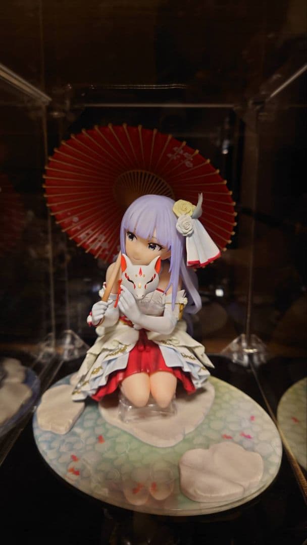 コトブキヤ　アイドルマスター　白石紬 -セレブレイト・ミヤビ-　フィギュア