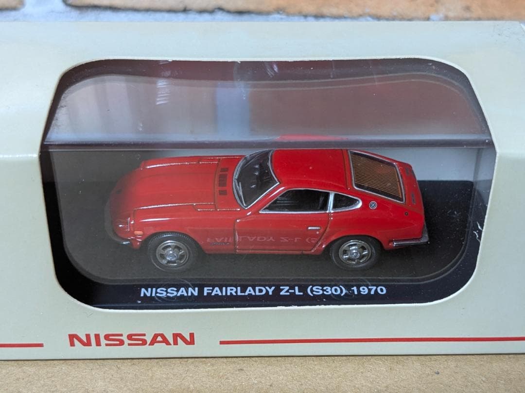 ミニカー KYOSHO Nissan Fairlady Z-L (S30) 1970 京商 1/64 ニッサン フェアレディ Z-L(S30) 1970 ディーラー特注