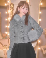 ファーショートダッフルコート グレー | ファッション通販＆メディア