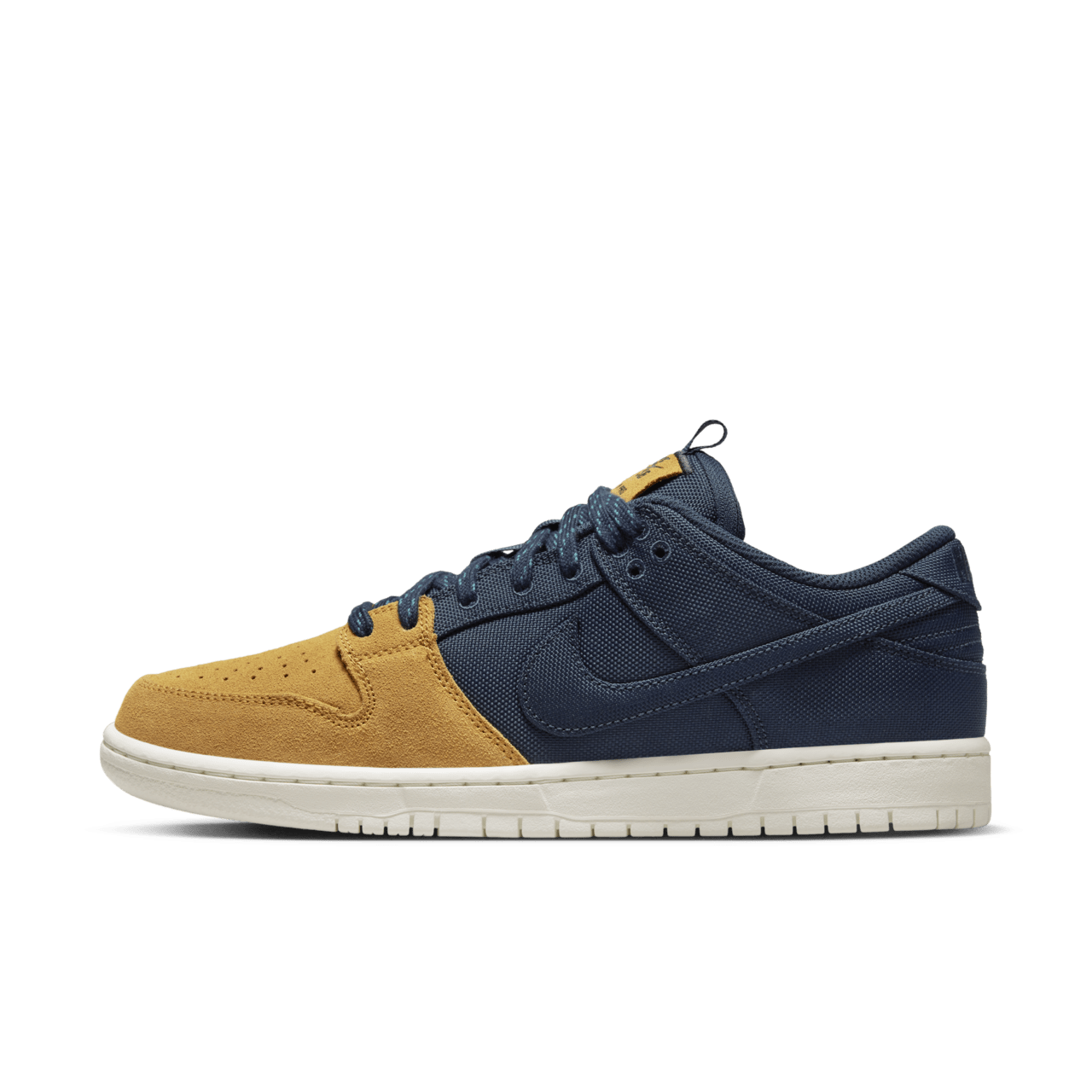 Nike SB Dunk Low 'Desert Ochre and Midnight Navy' (DX6775-400