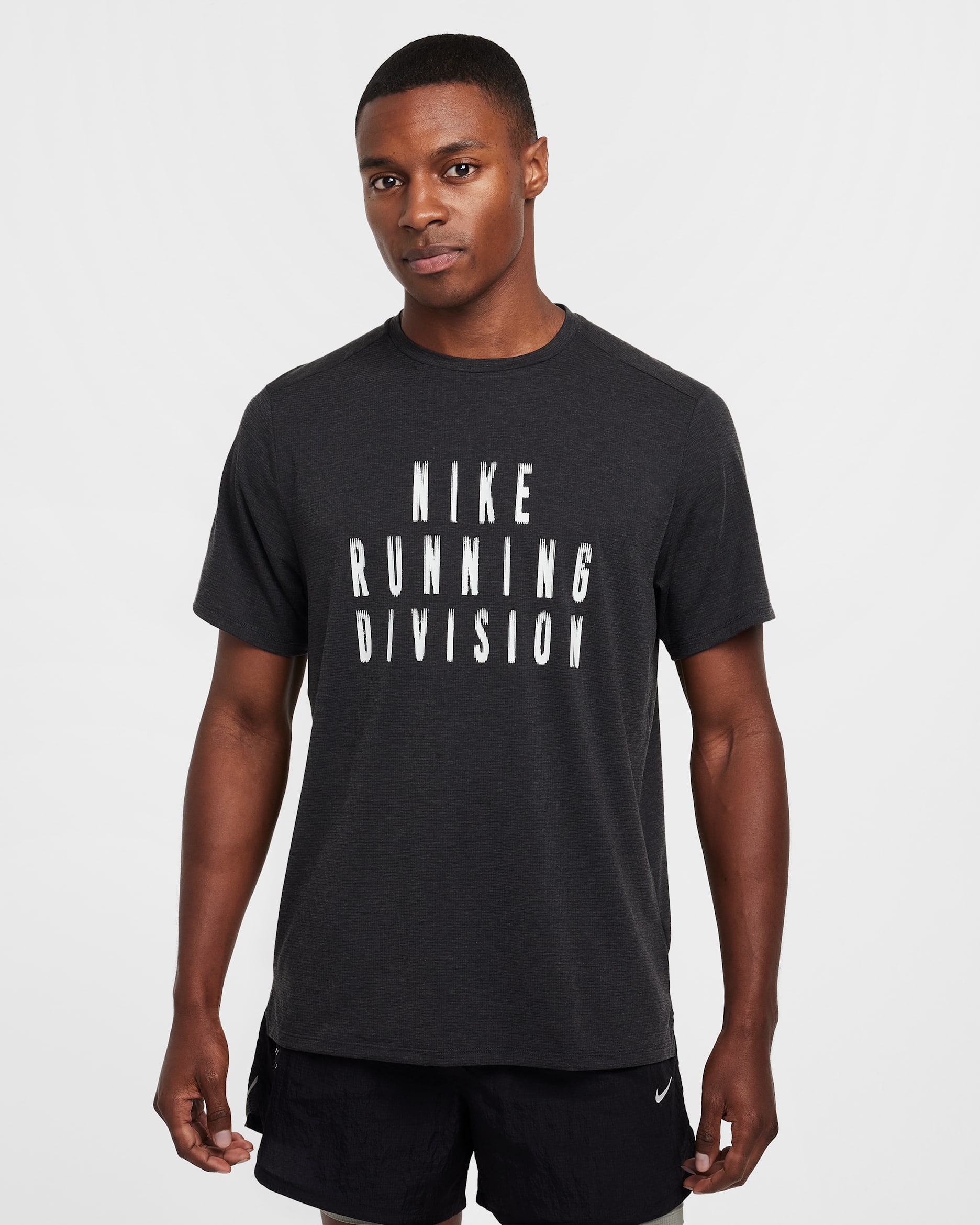 Nike Rise 365 Running Division Men's Dri-FIT Short-Sleeve Running