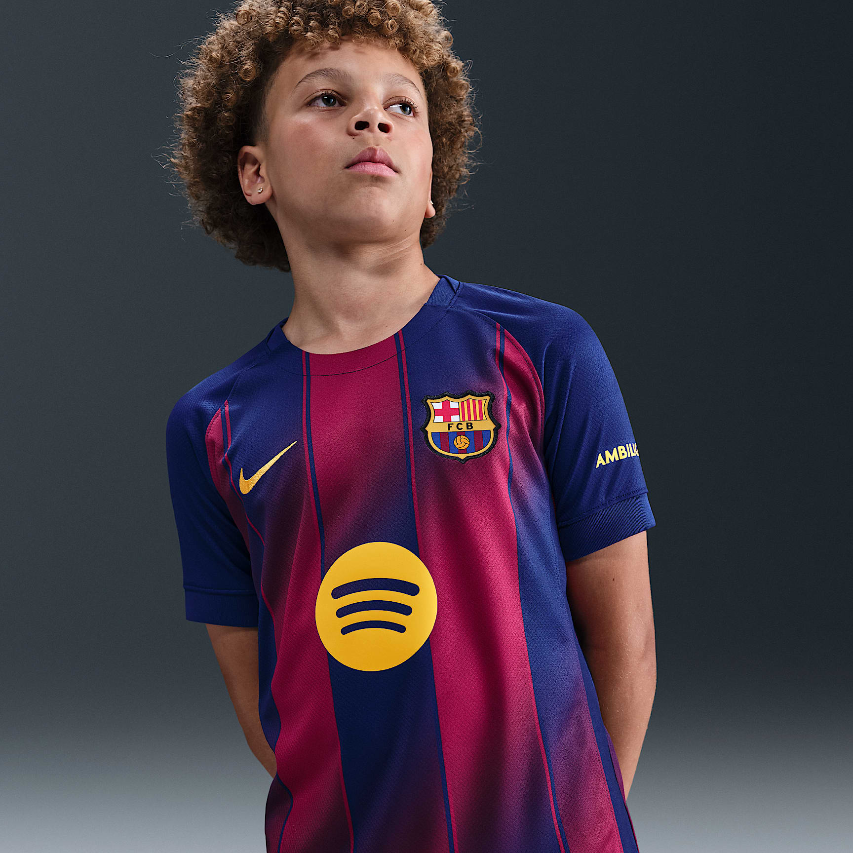 NIKE公式】FCバルセロナ 2025/26 スタジアム ホーム ジュニア ナイキ