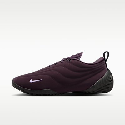 W+NIKE+ASTRA+ULTRA.png