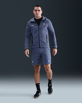 Paris Saint-Germain Tech Men's Nike Football Fleece Shorts. Nike IL