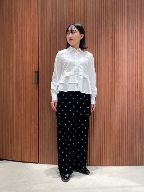 タイプライターダブルクロス アシンメトリックフリルロングスリーブ