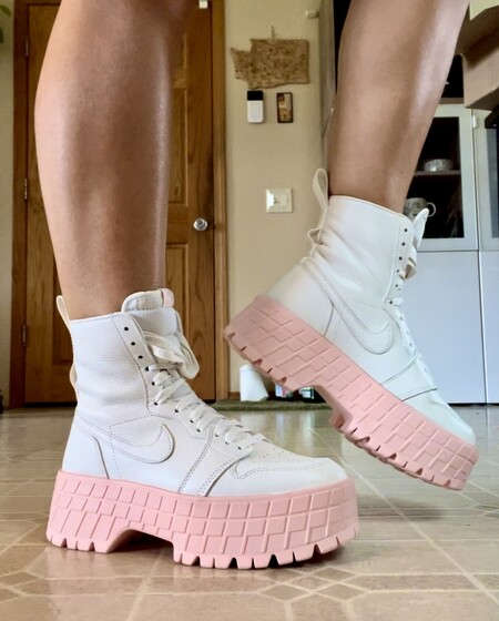 Buy Air Jordan 1 Brooklyn Women's Boot - White/White/White @ Nike UAE