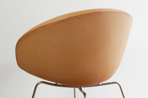 Pot Chair / Fritz Hansen | BUILDING