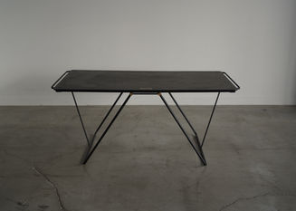 Butterfly TABLE /M Look Black | NODELdesign official