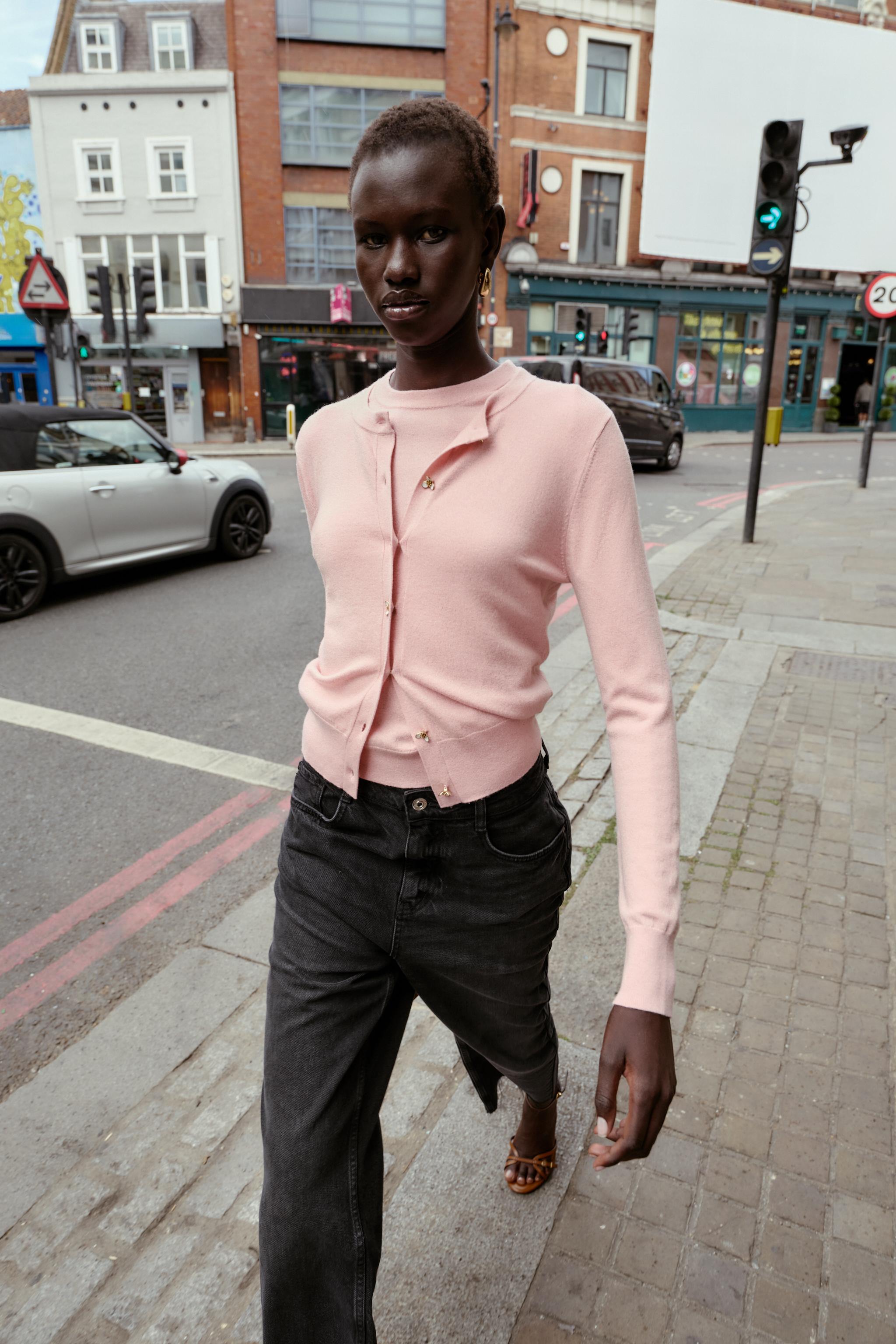CARDIGAN WITH FLORAL BUTTONS - Mid-pink | ZARA United States