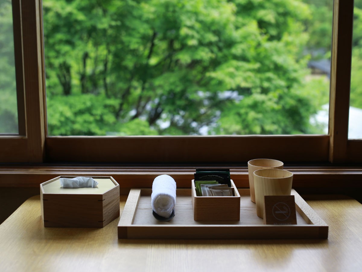 HOTEL*S TISSUE BOX / ホテルズ ティッシュボックス ハーフ 六角形