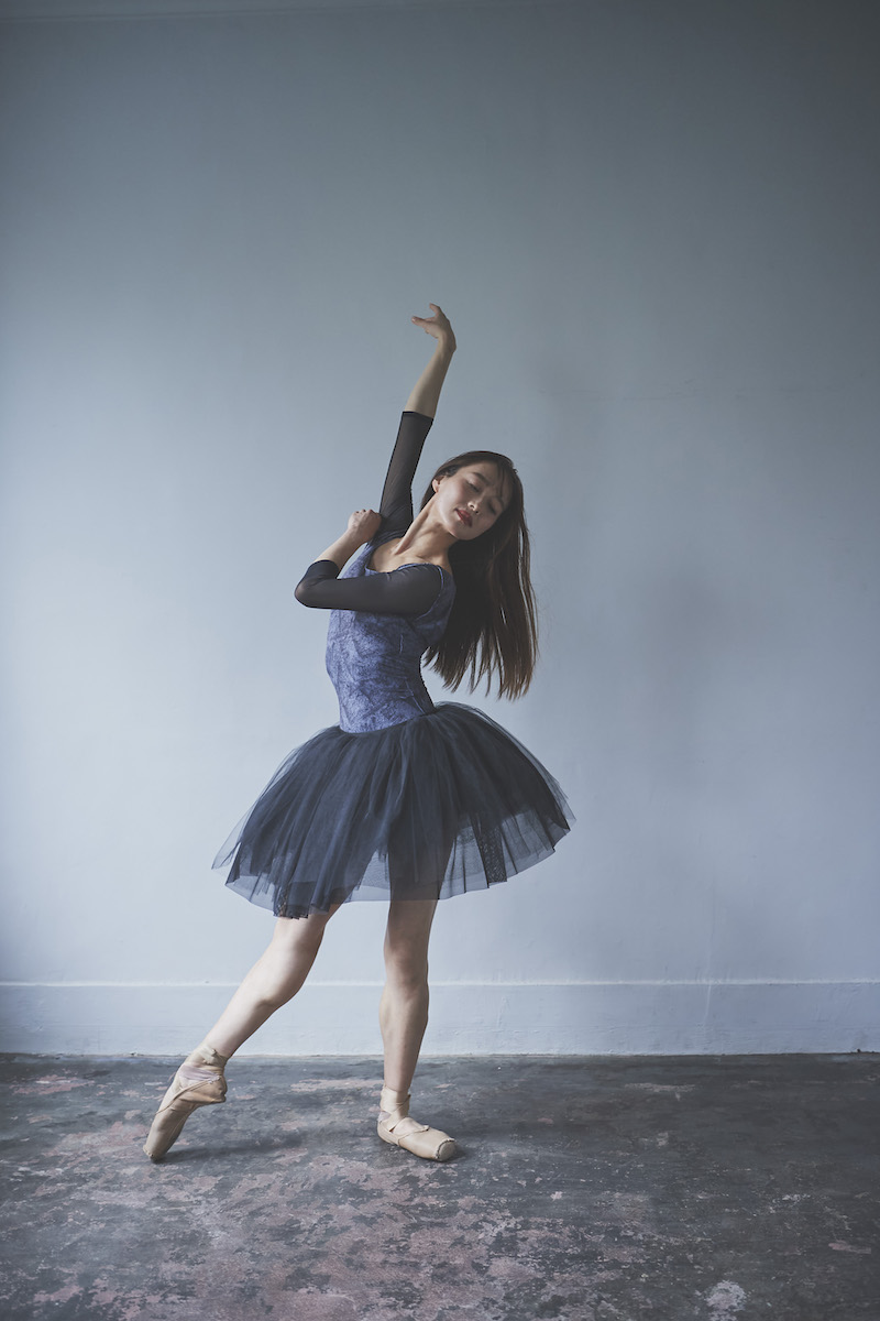 stina / type U ballerina + / sumi core