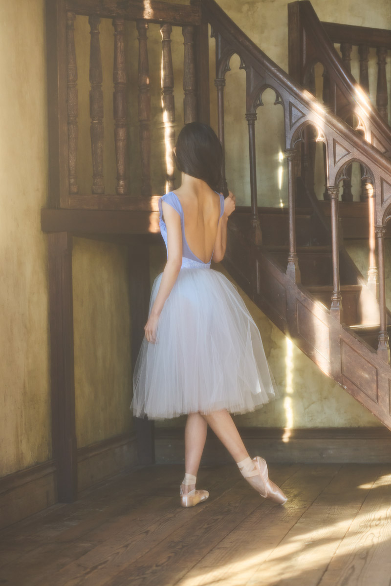 stina / type Q mermaid / blue aurora