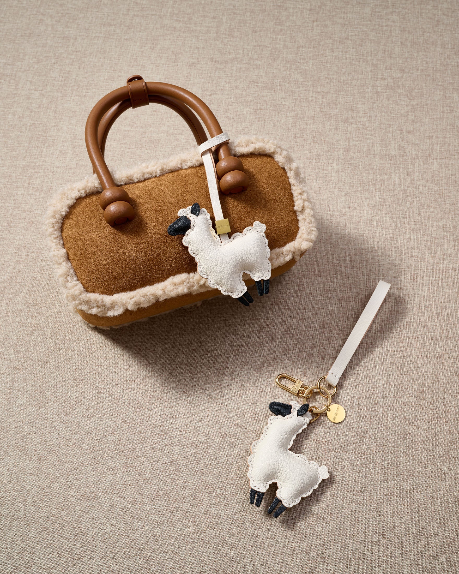 Sticky Zoo® - アルパカ バッグチャーム＆キーチェーン – ハンドメイド