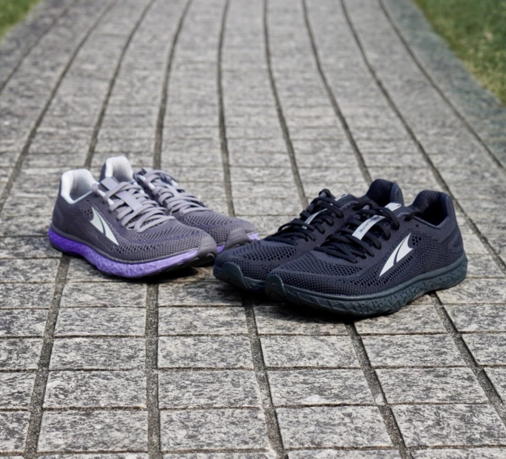 ランニングを軽く、気持ちよく、裸足のように思いのままに。正しい