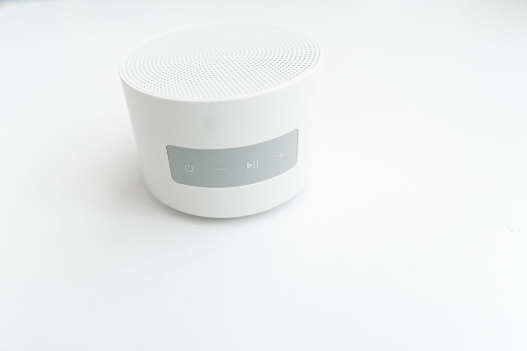 レビュー】CIO Portable Bath Speaker｜マグネットで壁にピタッ！お