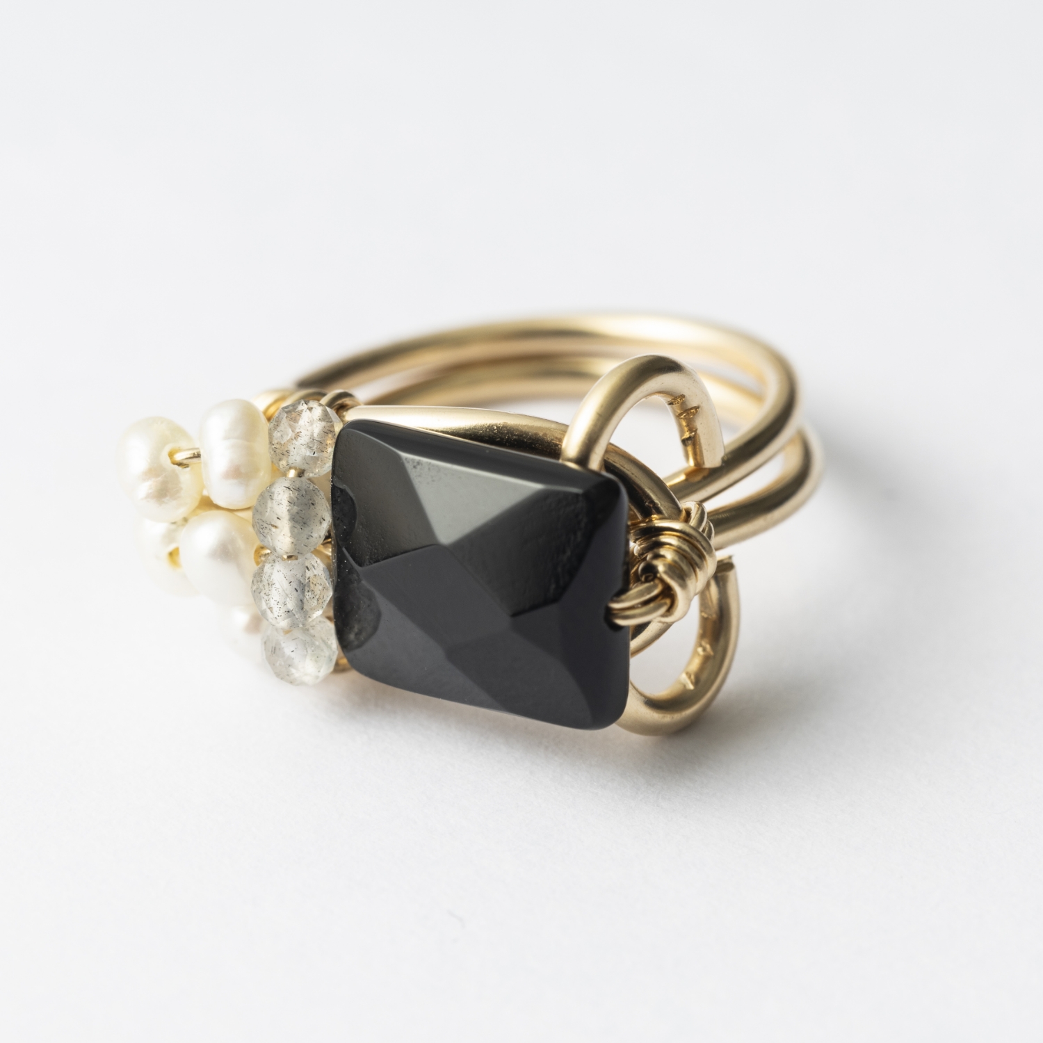 La mascotte/フィルピンキーリング オニキス -左手にはめてほしい