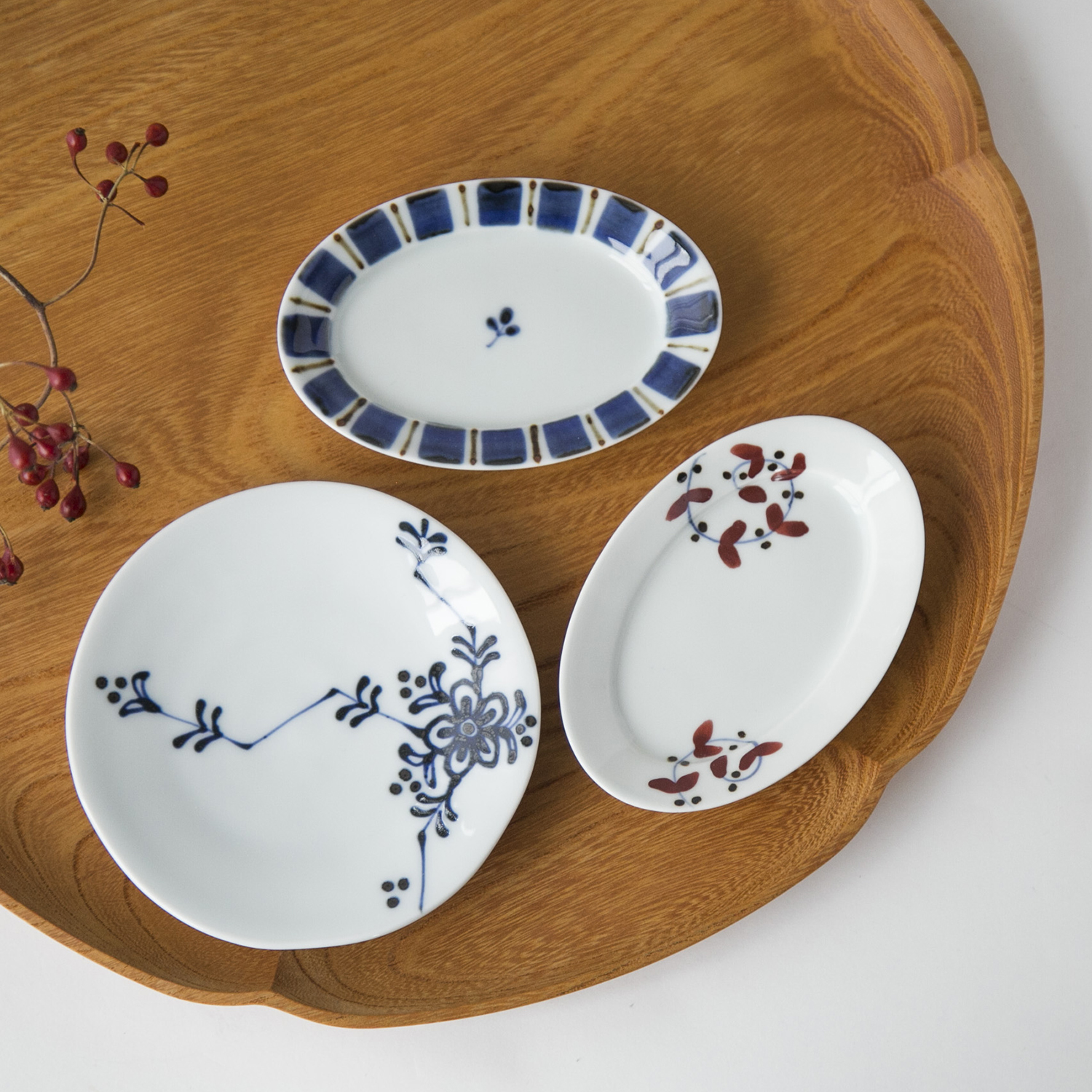 色絵小皿 -手書きの絵付けが美しい小皿 - スタイルストア